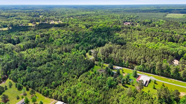 3001 S Evans Road, White Hall, AR 71602