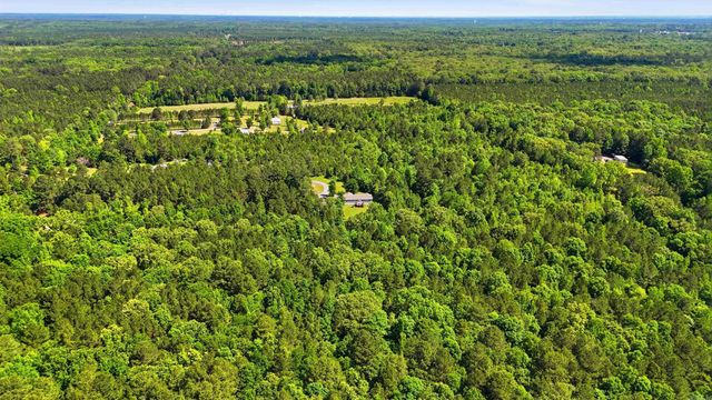 3001 S Evans Road, White Hall, AR 71602
