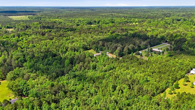 3001 S Evans Road, White Hall, AR 71602
