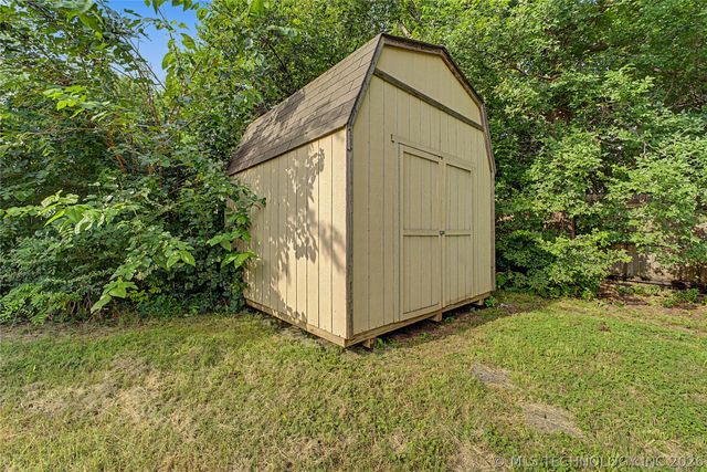 5235 S 69th East Avenue, Tulsa, OK 74145