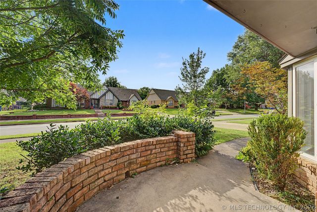 5235 S 69th East Avenue, Tulsa, OK 74145