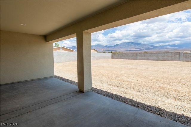 3925 North Mayfield Ranch Road, Pahrump, NV 89060
