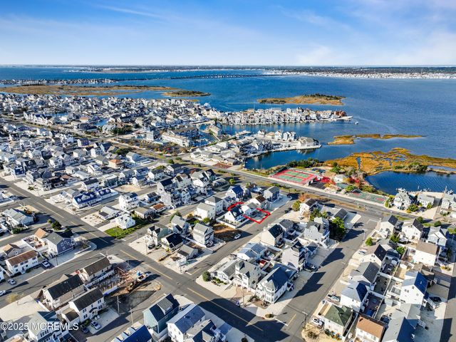 313 Shuster Avenue, Ortley Beach, NJ 08751