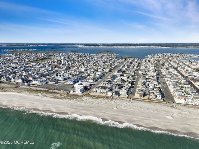 313 Shuster Avenue, Ortley Beach, NJ 08751