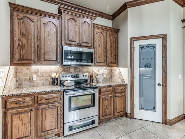 3815 SE 86th Place, Oklahoma City, OK 73135