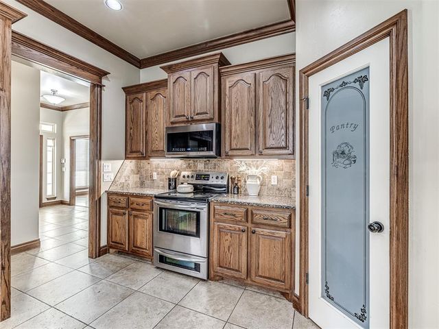 3815 SE 86th Place, Oklahoma City, OK 73135