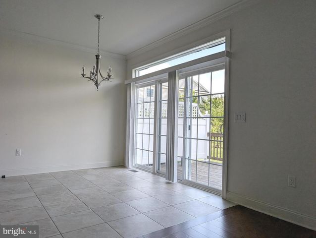 68 AUTUMN LN, Skillman, NJ 08558