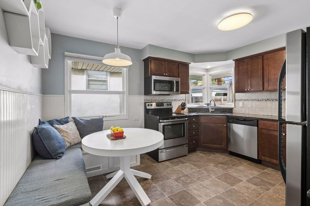 3647 Buchanan Street NE, Minneapolis, MN 55418 — photo 5