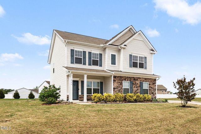 228 Monroe Fields Drive, Benson, NC 27504