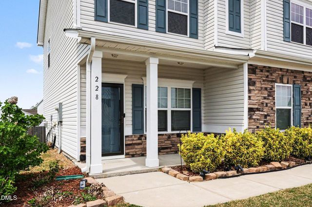 228 Monroe Fields Drive, Benson, NC 27504