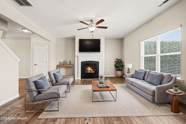 228 Monroe Fields Drive, Benson, NC 27504