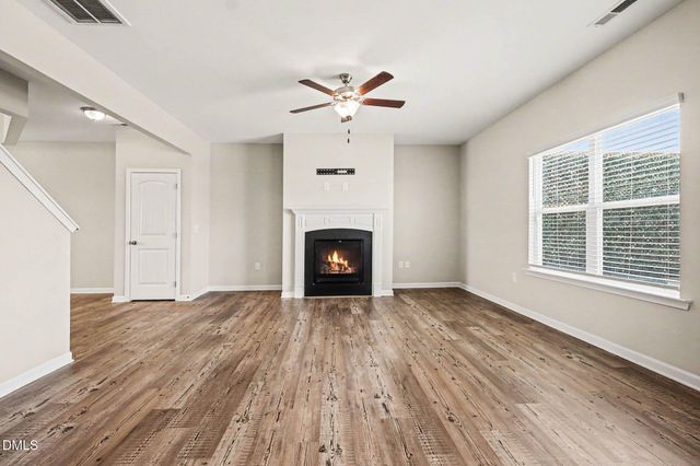 228 Monroe Fields Drive, Benson, NC 27504