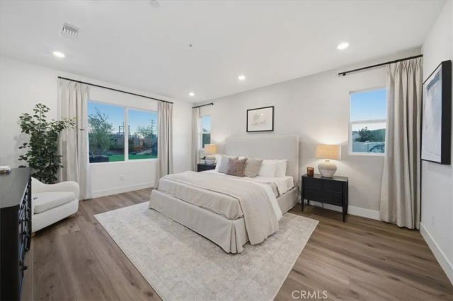 5565 W Avenue K-15, Lancaster, CA 93536