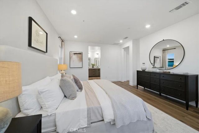 5565 W Avenue K-15, Lancaster, CA 93536