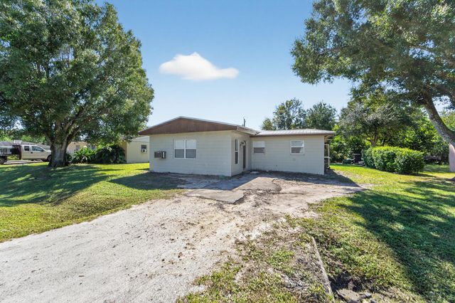 2656 NW 5th Street, Okeechobee, FL 34972