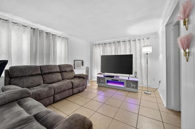 2656 NW 5th Street, Okeechobee, FL 34972