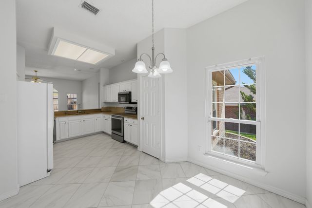 2317 Edinburgh Way, Garland, TX 75040