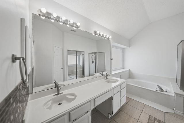 2317 Edinburgh Way, Garland, TX 75040