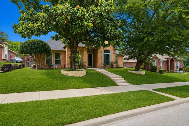 2317 Edinburgh Way, Garland, TX 75040