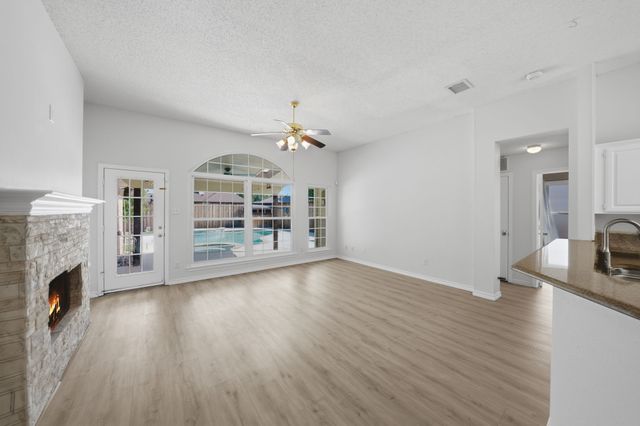 2317 Edinburgh Way, Garland, TX 75040