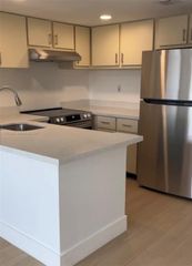 738 Executive Center Drive 23, West Palm Beach, FL 33401