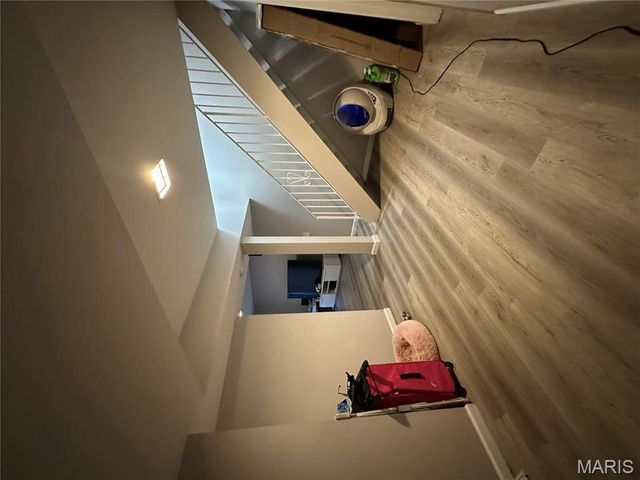 1163 Appleseed Lane B, St Louis, MO 63132