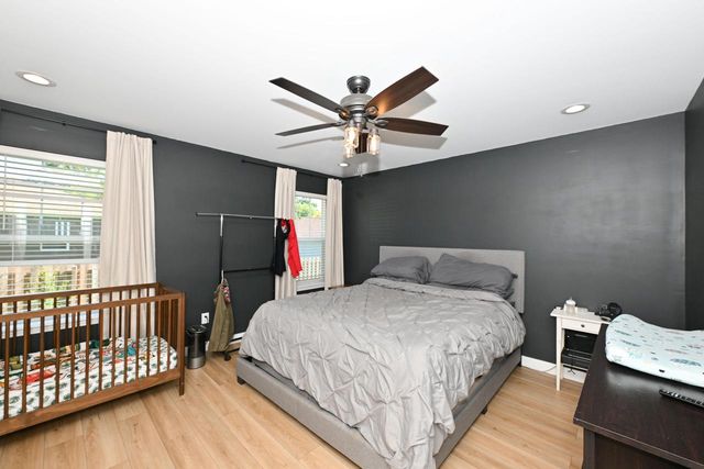 N1476 Chicago DRIVE, Genoa City, WI 53128