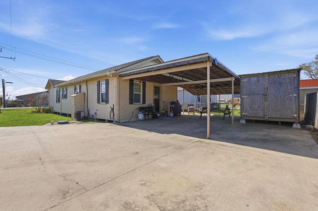 139 East 6th Street, Larose, LA 70373