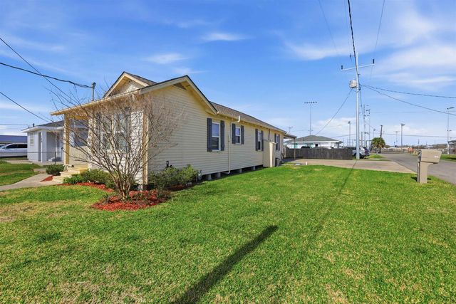 139 East 6th Street, Larose, LA 70373