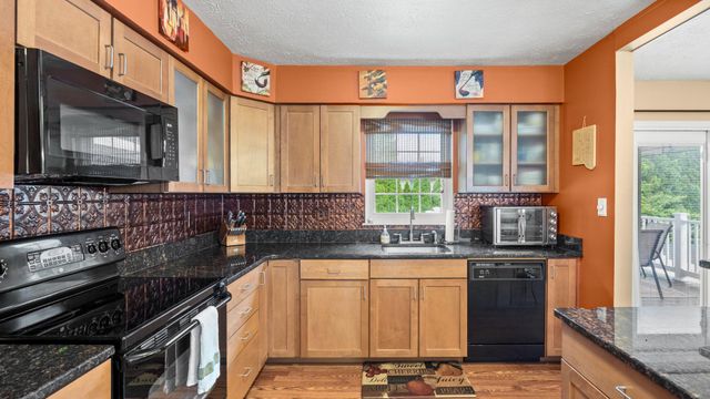 9518 OAKBRANCH WAY, Baltimore, MD 21236