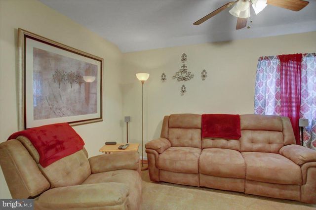 254 W MAIN ST, Waynesboro, PA 17268