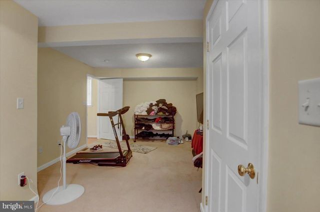 254 W MAIN ST, Waynesboro, PA 17268