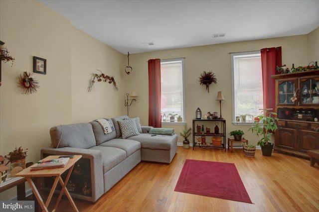 254 W MAIN ST, Waynesboro, PA 17268