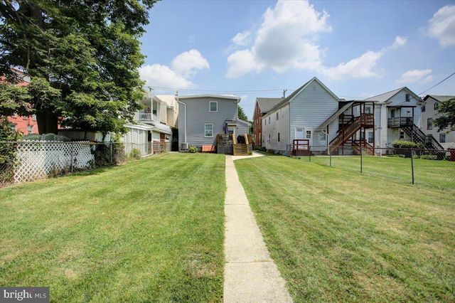 254 W MAIN ST, Waynesboro, PA 17268