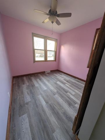 408 Mill Street, Fox Lake, WI 53933