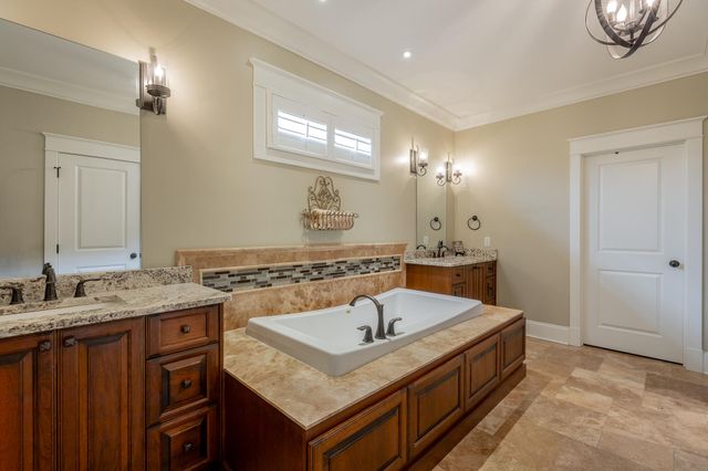 8997 Rostis Lane, Chattanooga, TN 37421