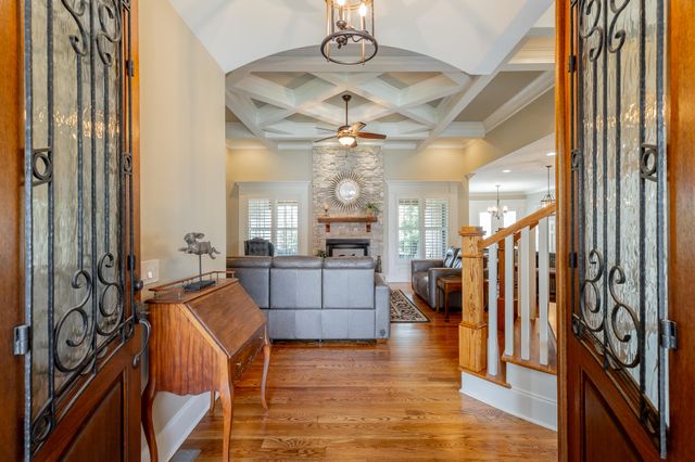 8997 Rostis Lane, Chattanooga, TN 37421