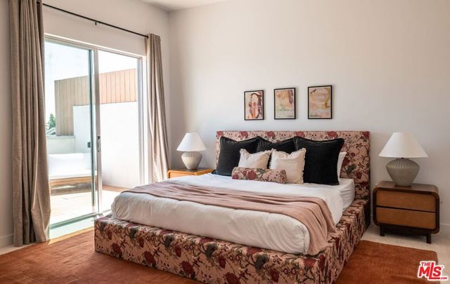 855 N Croft Avenue PH4, West Hollywood, CA 90069