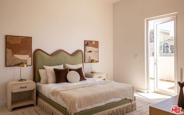 855 N Croft Avenue PH4, West Hollywood, CA 90069
