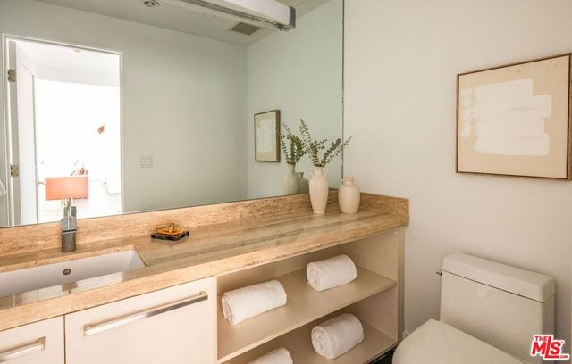 855 N Croft Avenue PH4, West Hollywood, CA 90069