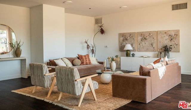 855 N Croft Avenue PH4, West Hollywood, CA 90069