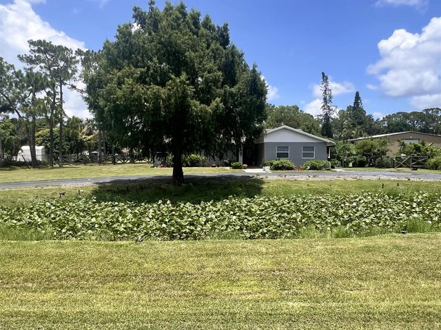 11415 46TH Place N, West Palm Beach, FL 33411