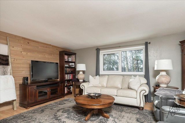 973 LAKLOEY DRIVE, North Pole, AK 99705