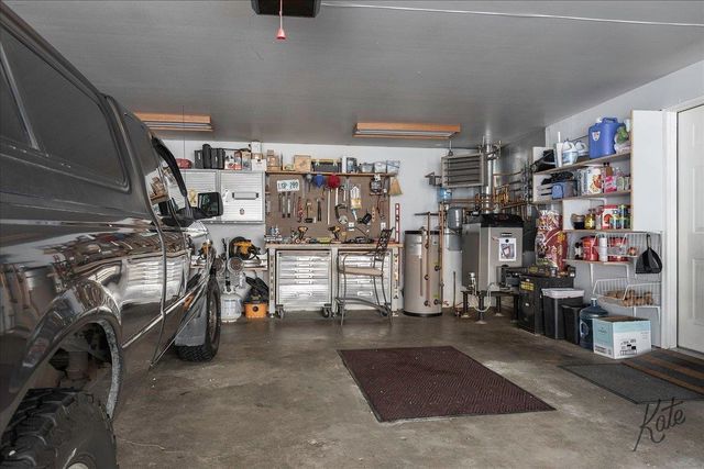 973 LAKLOEY DRIVE, North Pole, AK 99705