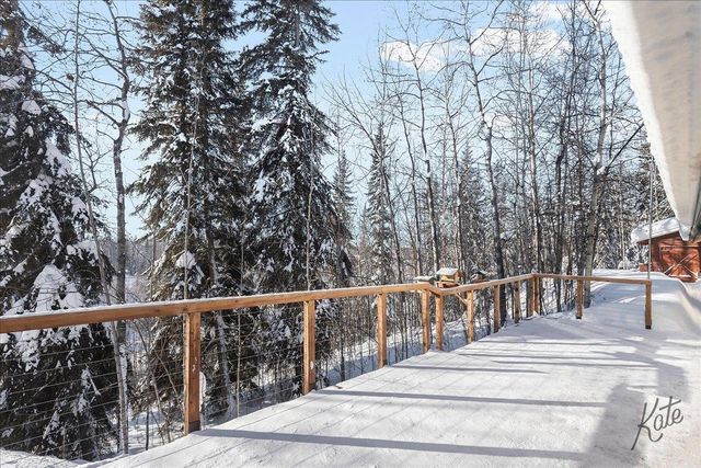 973 LAKLOEY DRIVE, North Pole, AK 99705