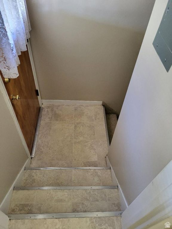Image 16 of property listing at 1358 CROSS ST, Ogden, UT 84404