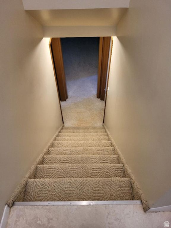 Image 17 of property listing at 1358 CROSS ST, Ogden, UT 84404