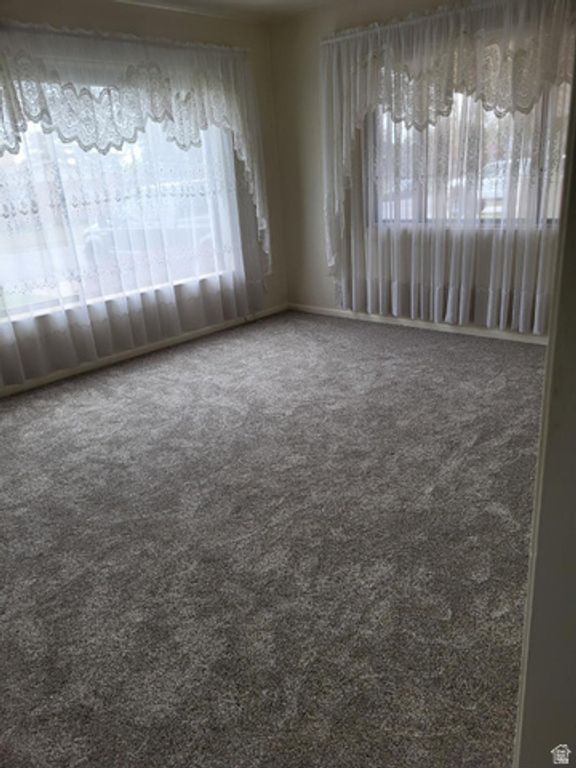 Image 4 of property listing at 1358 CROSS ST, Ogden, UT 84404