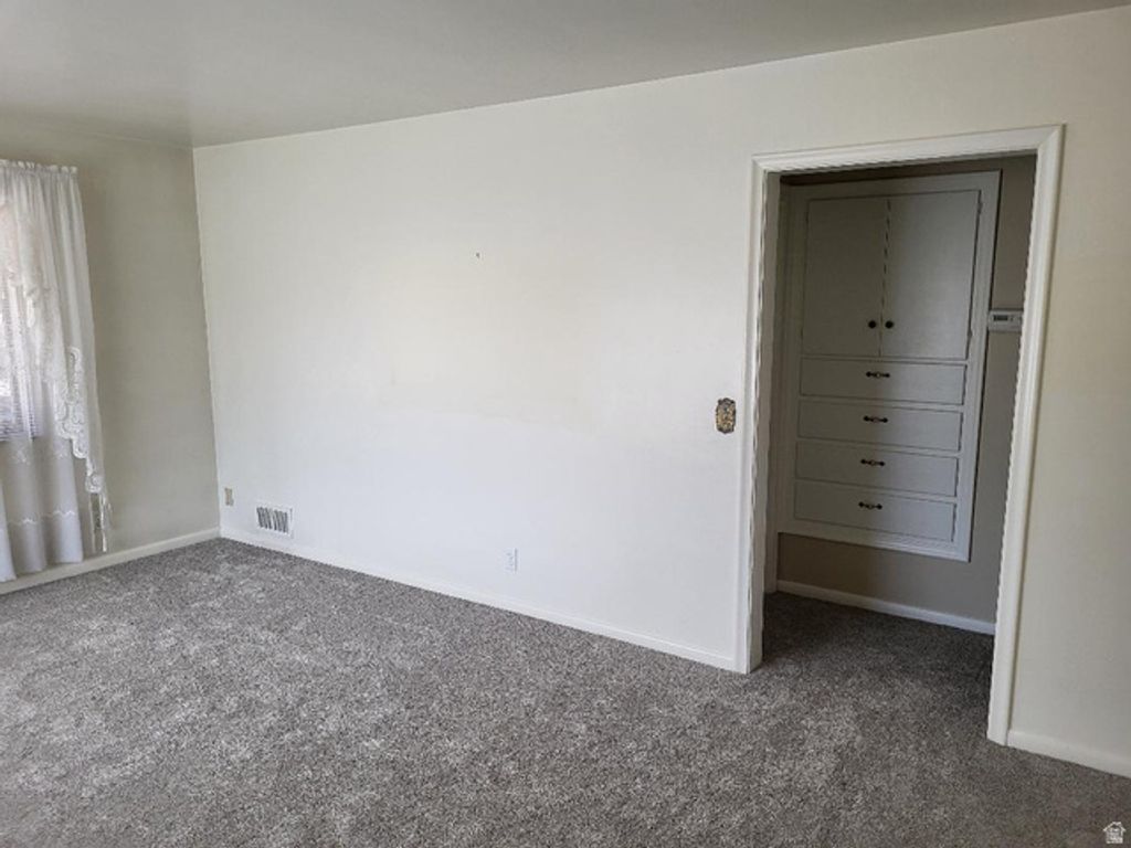 Image 5 of property listing at 1358 CROSS ST, Ogden, UT 84404