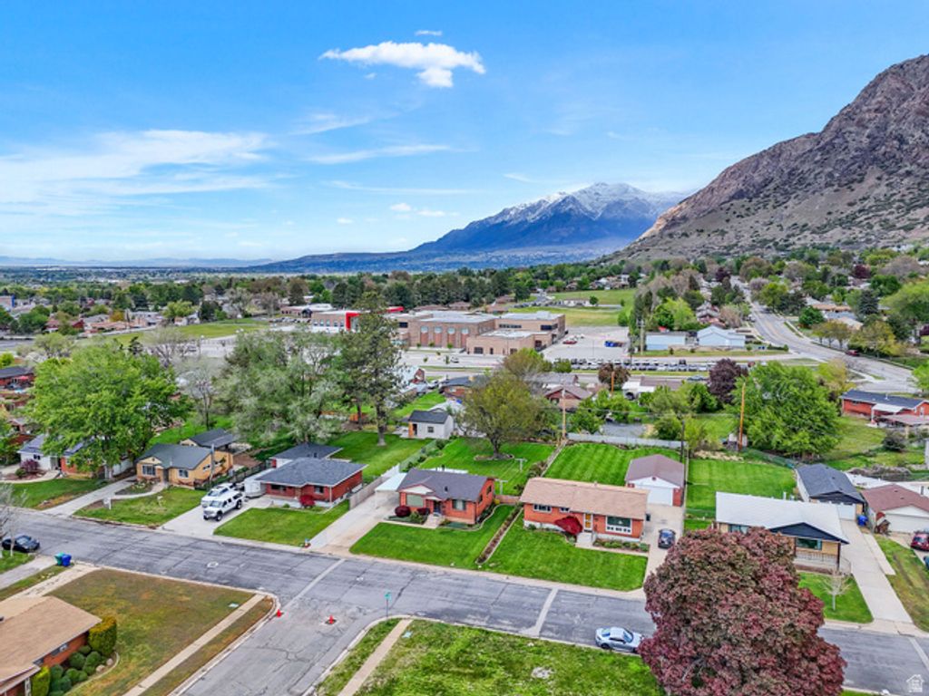 Image 47 of property listing at 1358 CROSS ST, Ogden, UT 84404